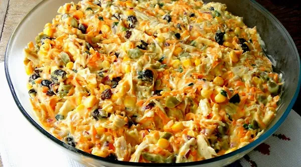 Ensaladilla de Pollo Fit